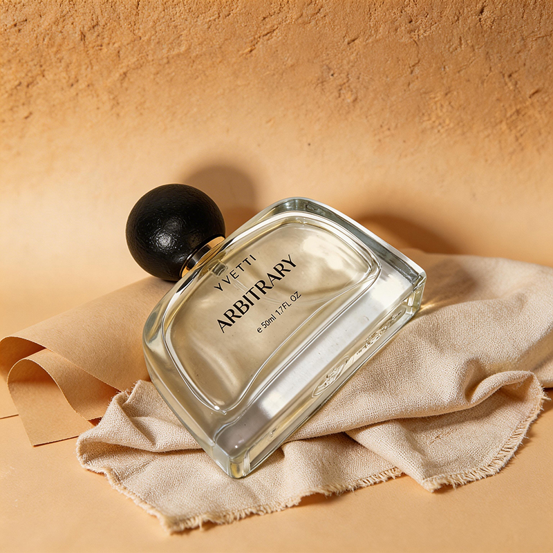 Oud Wood Woody Oriental Notes  - Perfume Aqua Fragrance recensie en prijs